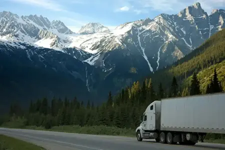 Transporty z Austrii docierają niezakłócenie drogami.